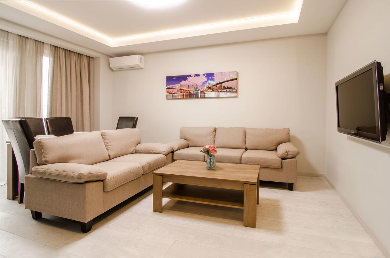 Amazing Apartment In The Center Of Kiev Dış mekan fotoğraf